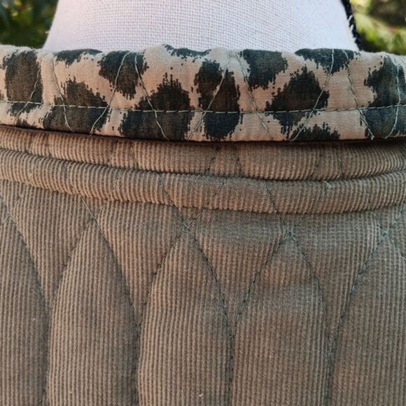 D & Co. Reversible Green Corduroy Quilted and  Leopard Quilted Jacket - Picture 6 of 14